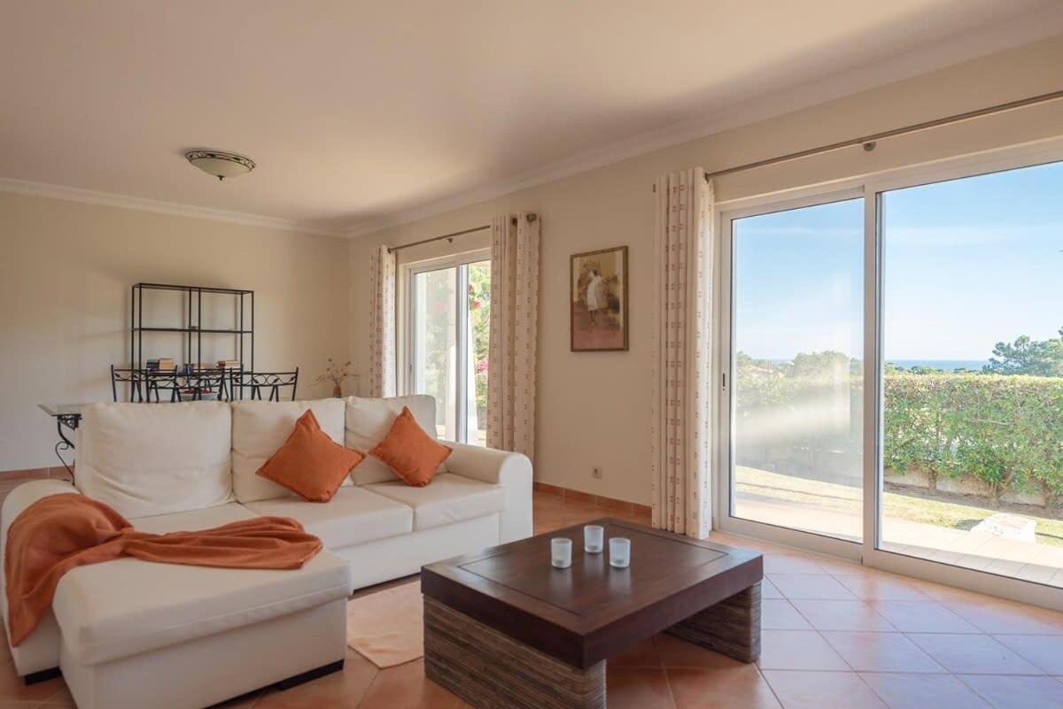 Castelo - Cosy Modern - 500m From Castelo Ferienhaus Albufeira